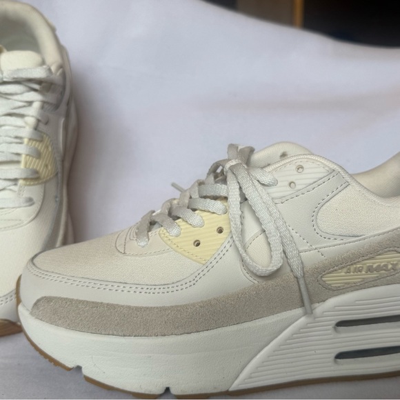 Nike Women's Off-White Sneakers - Picture 2 of 10